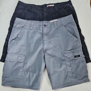 Mens Wrangler Cargo Shorts. Blue, Gray. Size 36